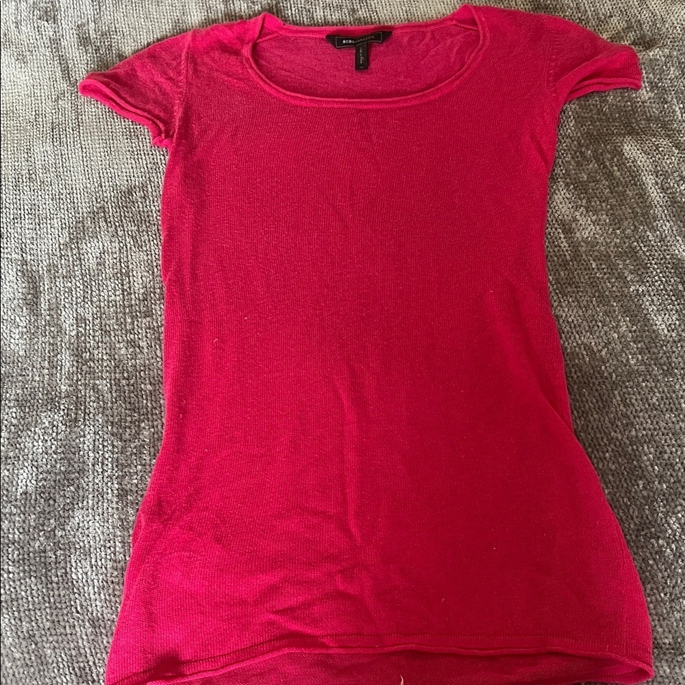 BCBG MaxAzria Hot Pink Short Sleeve Lightweight Crew Neck Semi Sheer Sweater M